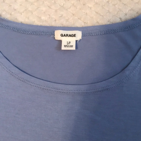 Cold Shoulder tee - Picture 2 of 2